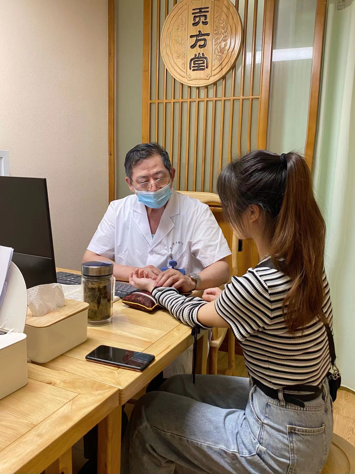 总是疲劳乏力，新加坡哪家中医诊所比较专业？