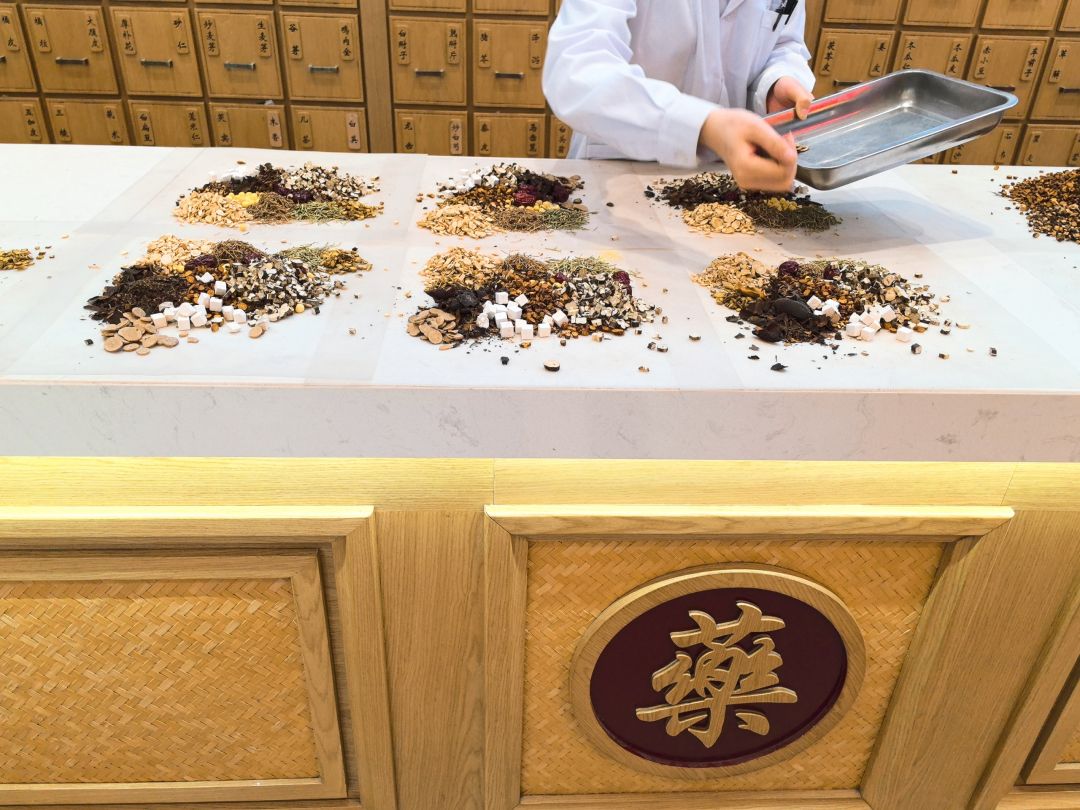 大姨妈总是推迟！新加坡哪家中医诊所看妇科好？