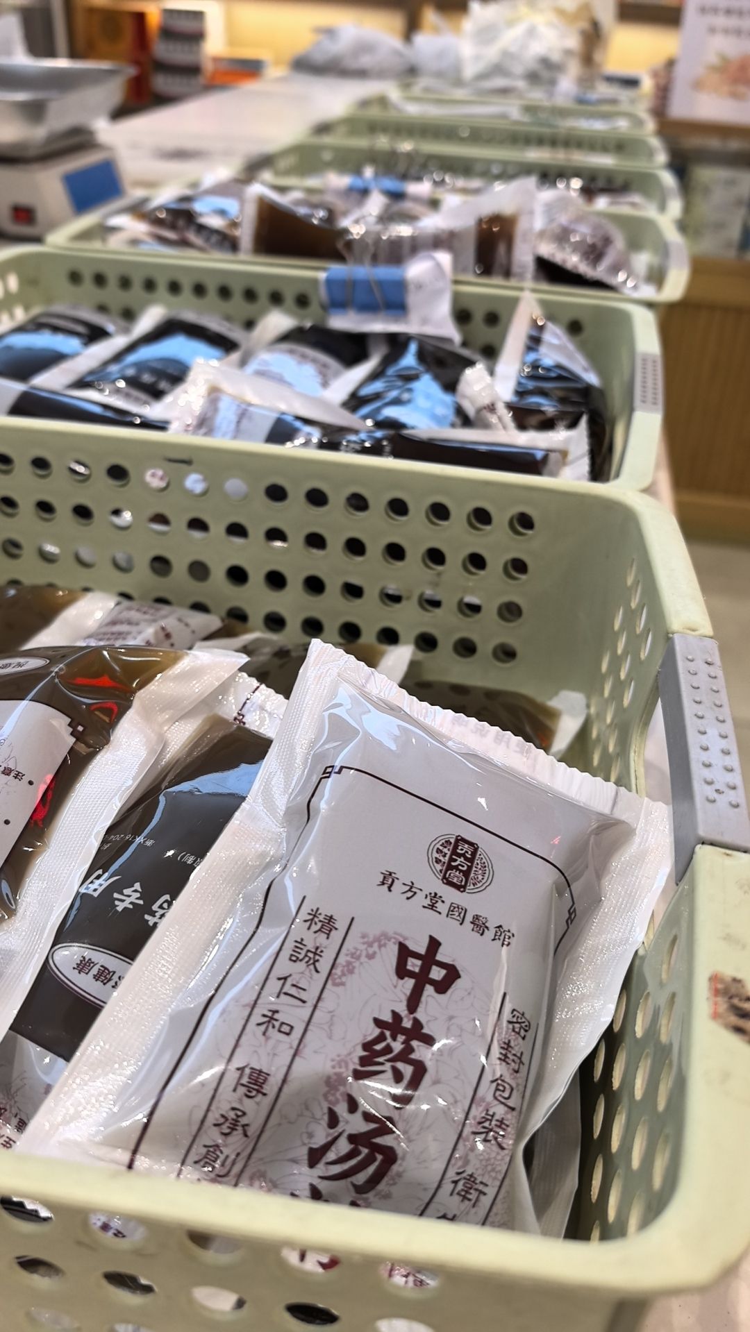 痛经怎么办吃什么药缓解？新加坡看妇科的中医哪家好？