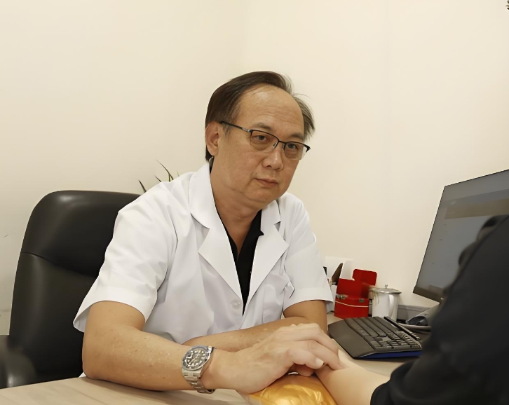 湿疹反复发作怎么办？新加坡最好的皮肤科医生是谁？