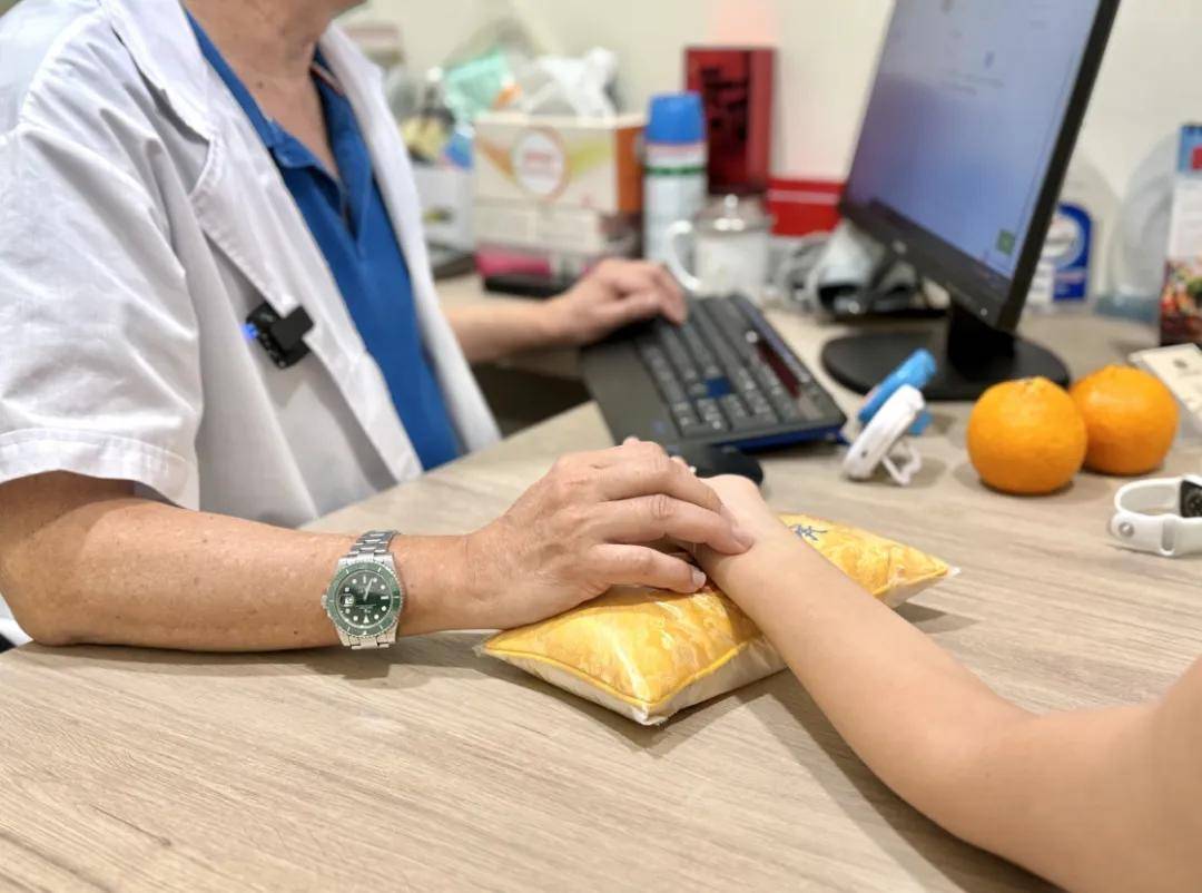 乳腺结节中医怎么调理？新加坡最好的中医诊所是哪家？