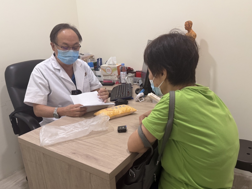 更年期很难受怎么办？新加坡最好的妇科医生是谁？