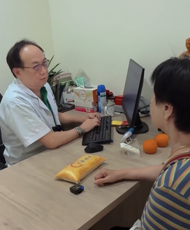 更年期中医怎么调理？新加坡老中医推荐哪家好？